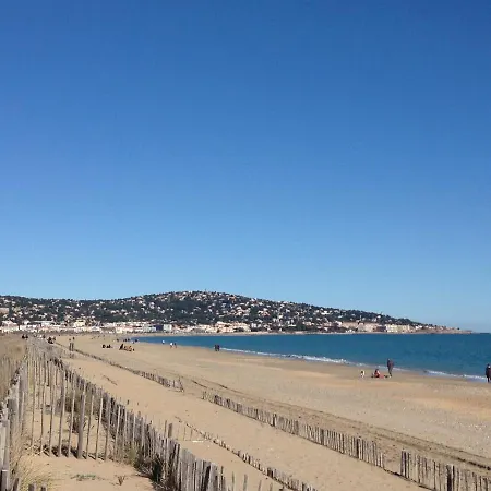 Appartement Ravissant T3 Neuf, Proche Plages, Parking Souterrain, Classe 3 Etoiles - Fr-1-338-456