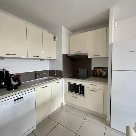 Ravissant T3 Neuf, Proche Plages, Parking Souterrain, Classe 3 Etoiles - Fr-1-338-456 Sète