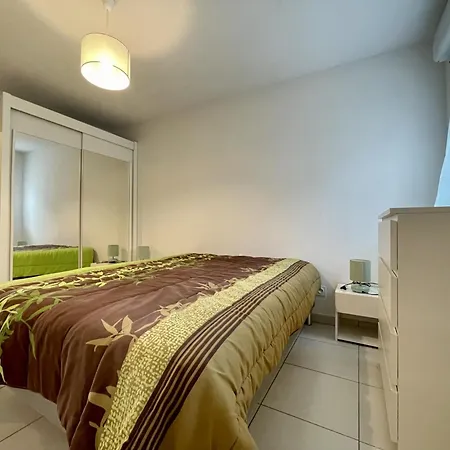 Ravissant T3 Neuf, Proche Plages, Parking Souterrain, Classe 3 Etoiles - Fr-1-338-456 Apartment *